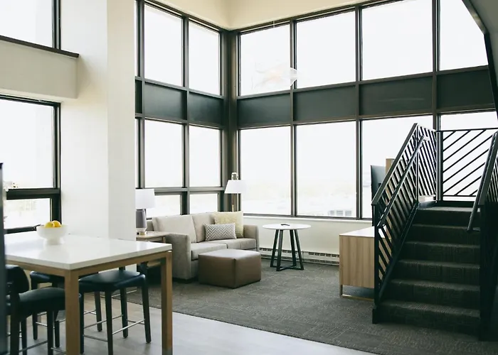 Staybridge Chicago O'hare - By Ihg Hotel Rosemont